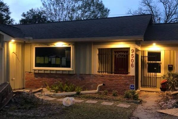 Professional electrical contractor Professional electrical contractor